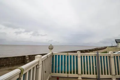 Image de Stunning lodge with full sea views at Coopers Beach Holiday Park ref 49019s