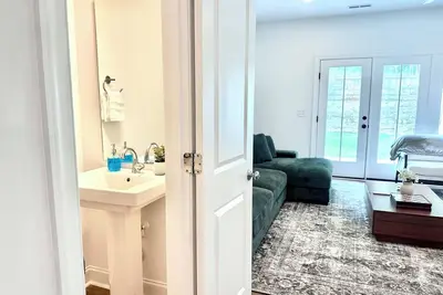 Raleigh Luxe Loft in North Hills