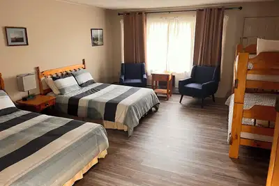 Image de Ledgerock at Whiteface - Bunk Beds Room