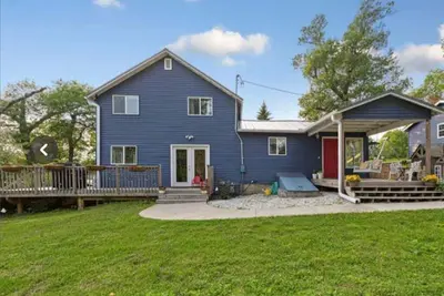 Image de Relax and have fun year -round at Casita Rosita on Roberds Lake.