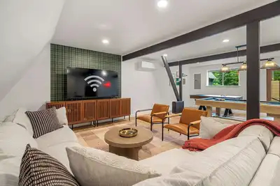 Image de Packwood: Chalet + Nest