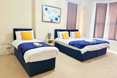 Image de 1 Bed Flat - Sleeps 5 - Parking - Wifi