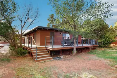 Image de Red Rock views & relaxation await at this charming Sedona escape