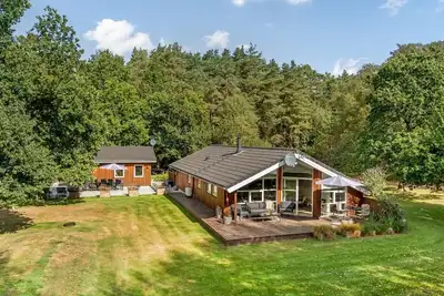 Image de \"Swarthofthi\" - 340m to the fjord by Interhome