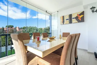Image de Villa de luxe avec vue sur la mer à Cabopino