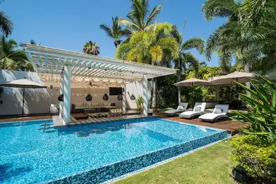 Image de Mexican Luxury Villa - Waterfront, Boat Dock, Chef, Housekeeping