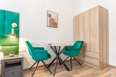 Image de Beautiful 1br Apt in Central, Convenient Area
