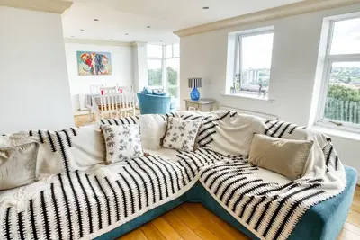 Image de Central Penthouse Apartment/ Pass The Keys