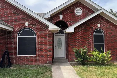 Image de Sleeps 8- Walking distance to Utrgv, Minutes from Courthouse & 4 Major Hospitals