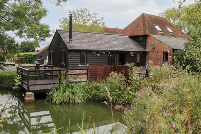 Image de West Lodge, family friendly, character holiday cottage in Kingsnorth