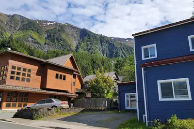 Image de Newly renovated studio apartment located in the heart of downtown Juneau
