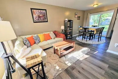 Image de Peaceful, clean, spacious, great to stay.