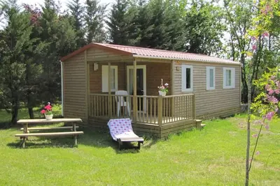 Image de Mobil Home 34m² avec Terrasse pour 6 à Dévillac