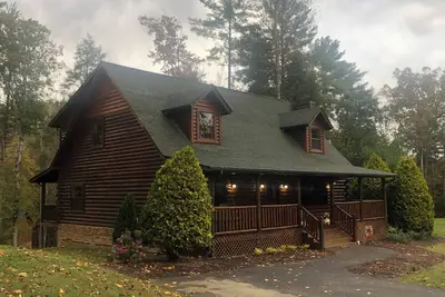 Image de Spacious 5-bedroom cabin in gorgeous Sevierville with Ac