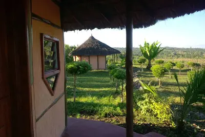 Image de Lovely, secure lodge, close Mt Kenya Forest - 5Km Nanyuki - B&B; short/long stay