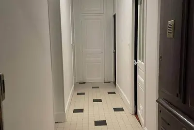 Image de Appartement Haussmanien En Ville Avec Jardin