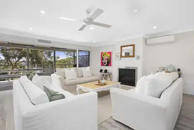 Image de 4 bed beautiful Ocean View Retreat