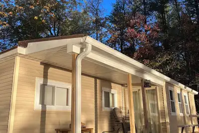 Image de Cozy 2 bedroom cottage on Big Wolf Lake
