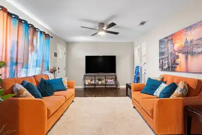 Image de Escape by Beaches & Blue Angels