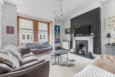 Image de Spacious Comfortable 4 Bedroom House Close to City Centre, Barbican, Hoe & Moors