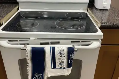 Image de Enjoyable and Spacious 3 bedroom apartment in Springfield