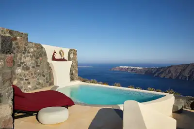 Image de Vinsanto Honeymoon Villa with Heated Pool and Caldera View