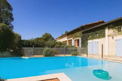 Image de Maison de vacances 'Grand Gîte De Gascogne' avec piscine privée, terrasse partagée et Wi-Fi