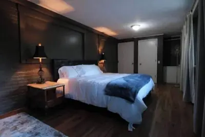 Image de Cliffside & The Cellar