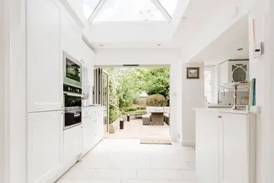 Image de Stunning 4 Bedroom Cheltenham Townhouse
