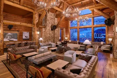 Image de ! Ritz Ski-In/Ski-Out Ultra-Luxe King Studio W/Kitchen & Sofabed Best Apres Ski!