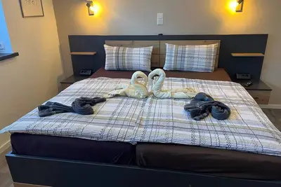 Image de Barrier-free vacation home with sun terrace, wallbox, family-friendly, new build