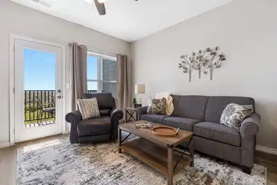 Image de Centrally located 3 bedroom 2 bath condo in Branson. No stairs. New!