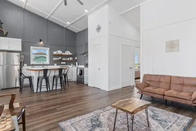 New Construction Gulf-Front Getaway in Sargent