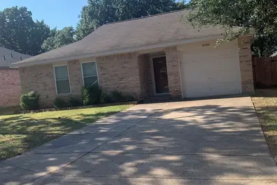 Image de 3-bedroom house in the Heart of Irving with proximity to Dfw Airports & downtown