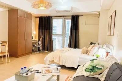 Image de Cozy Bgc Condo, Venice Grand Canal #vlrtc18e