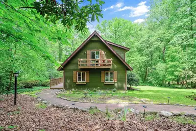 Fairytale cabin located in North Raleigh. . .