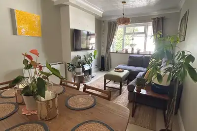 Image de 2-Bed Apartment - Sleeps 3 & Free Private Parking