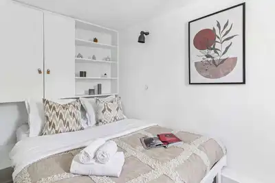 Image de Appartement T2 élégant près de la Place de la République