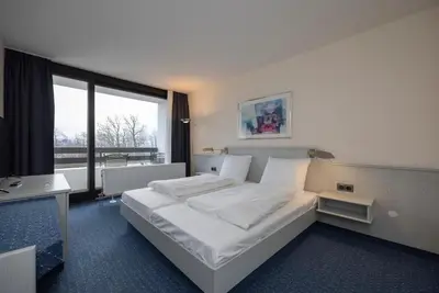 Image de Escape Into Nature With Pool Room And Pets Near Sauerland Forest
