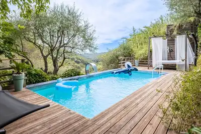 Image de Cottage provençal 3 chambres piscine & spa privés 3 bedrooms très calme nature