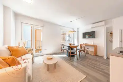 Image de Apartment in Pedregalejo near the beach! - TakeCareMalaga