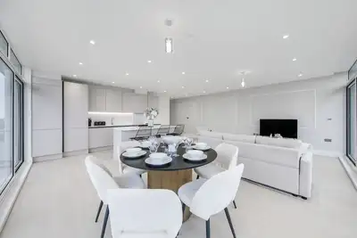 Image de 3-bedroom Penthouse in London