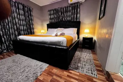 Image de Groove Haven Lodge with Solar. Kasoa Ghana
