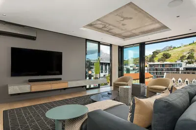 Image de Loft 606 | Table Mountain and Signal Hill Views