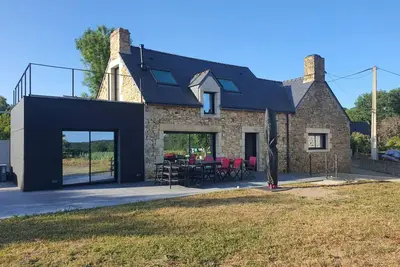 Image de Maison de vacances 'Maison De Campagne Proche De La Mer' avec piscine privée, terrasse privée et Wi-Fi