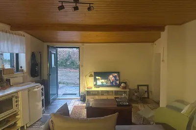 Image de Cozy cottage in a peaceful village surrounded by nature