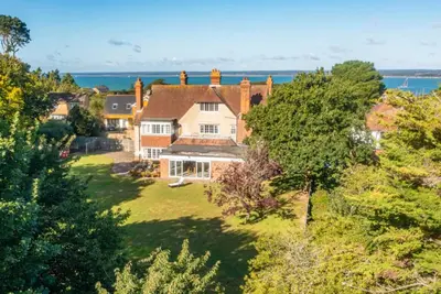 Image de Large detached house in Cowes
