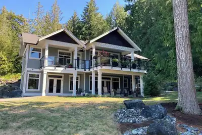 Image de Vancouver Island Shawnigan Lake Golf Getaway