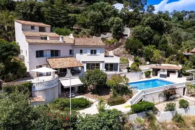 Image de Villa Les Adrets Mandelieu hillside with pool - 2303