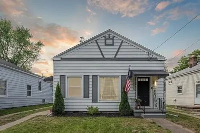 Image de Comfortable, Private Sherbrook Getaway